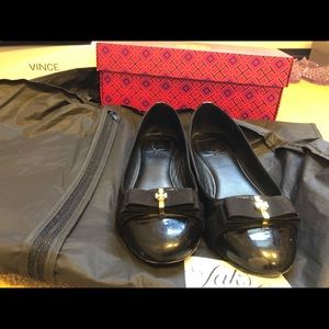 Tory burch black flats